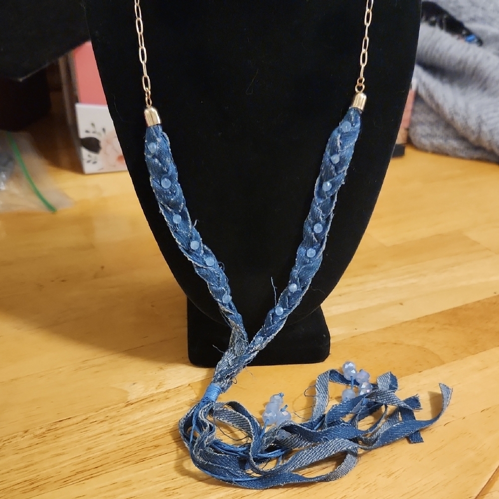 Cato Blue Textured Necklace